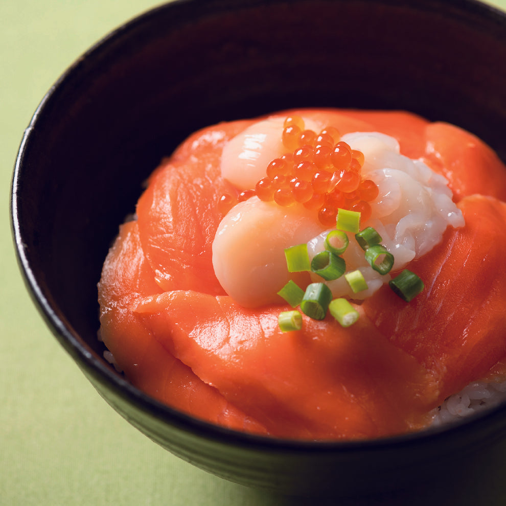 サーモンづくし丼の具